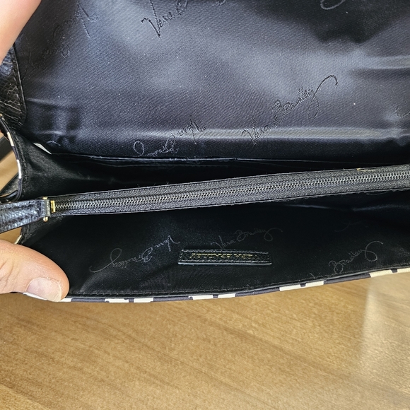 VERA BRADLEY CROSSBODY - Picture 7 of 12